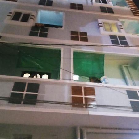 Dziire Service Apartment 하이데라바드 외부 사진