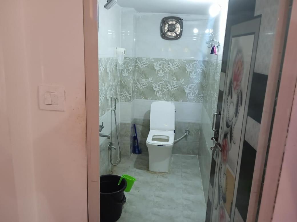Dziire Service Apartment 하이데라바드 외부 사진
