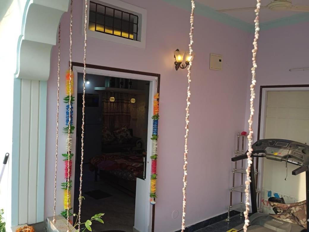 Dziire Service Apartment 하이데라바드 외부 사진